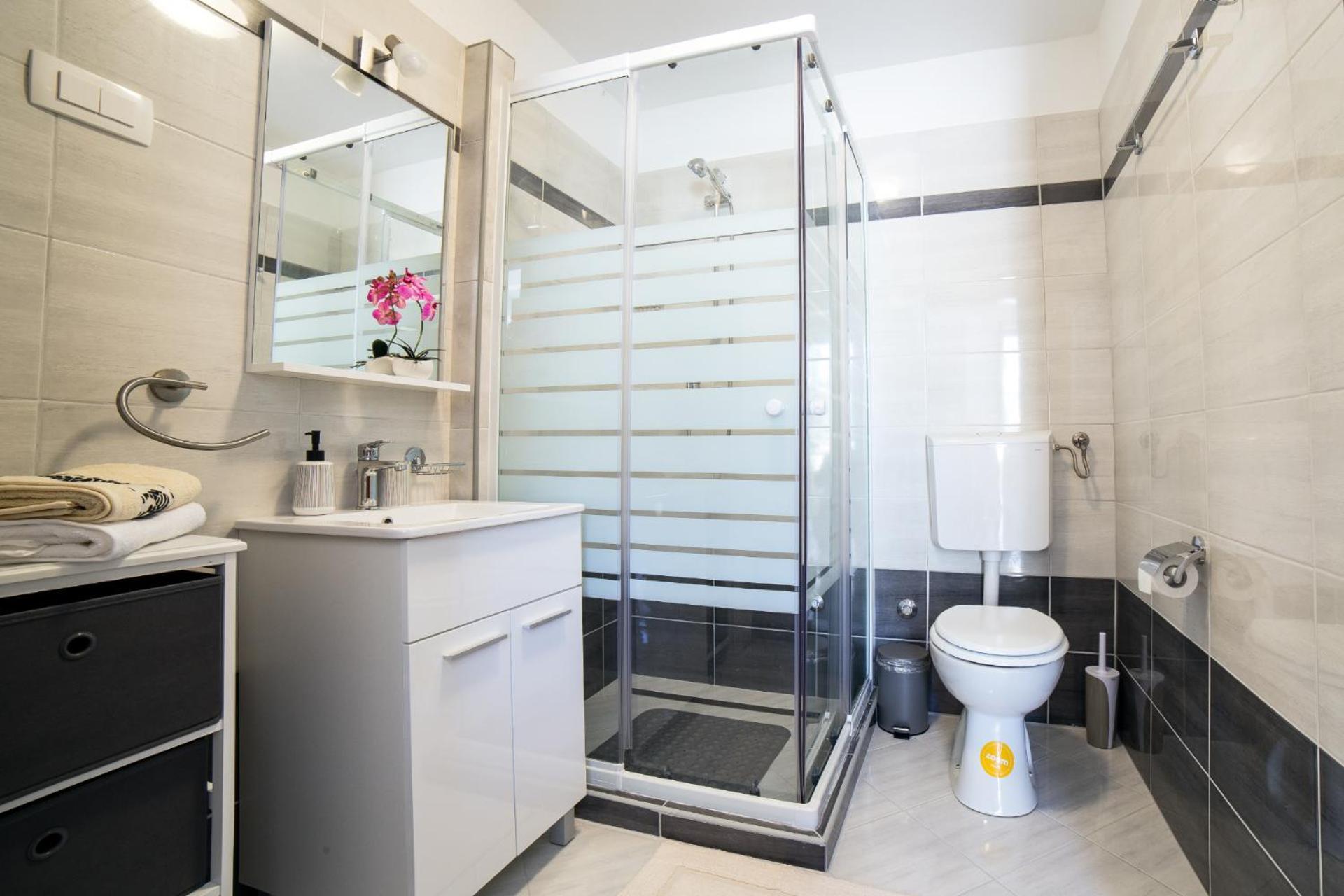 Apartment Podini Брсеч Екстер'єр фото