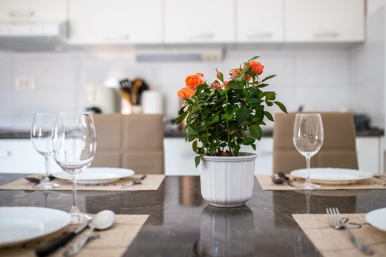 Apartment Podini Брсеч Екстер'єр фото